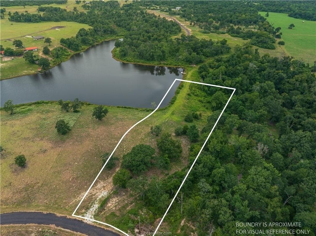 3.04 acres in Leon County - photo 4
