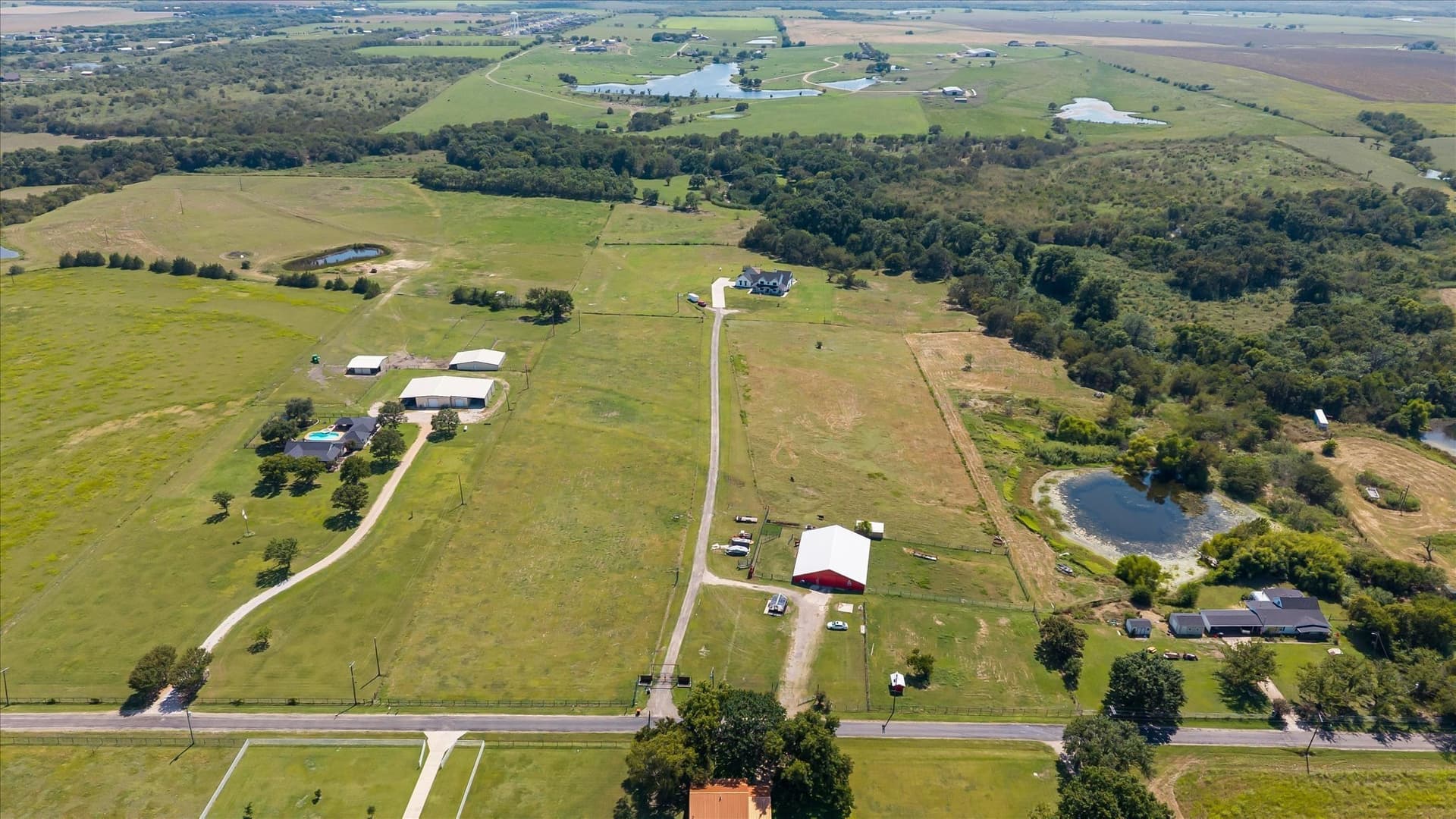 38.41 acres in Ellis County - photo 3