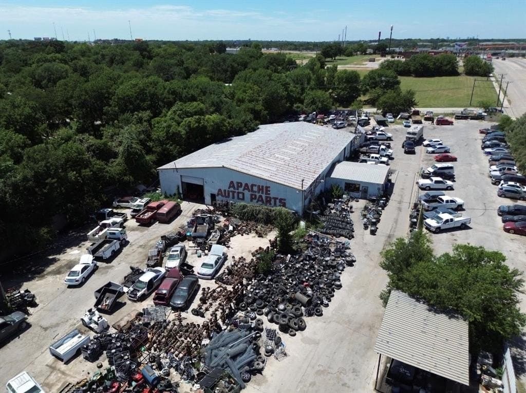 12.98 acres in Tarrant County gallery image 2