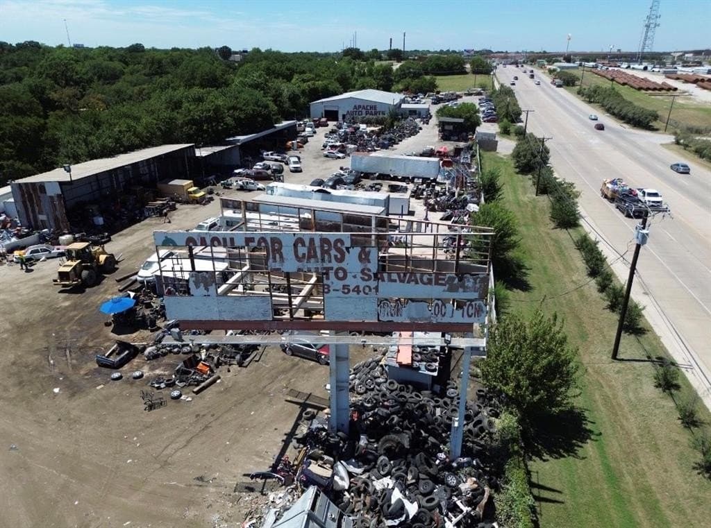 12.98 acres in Tarrant County gallery image 3