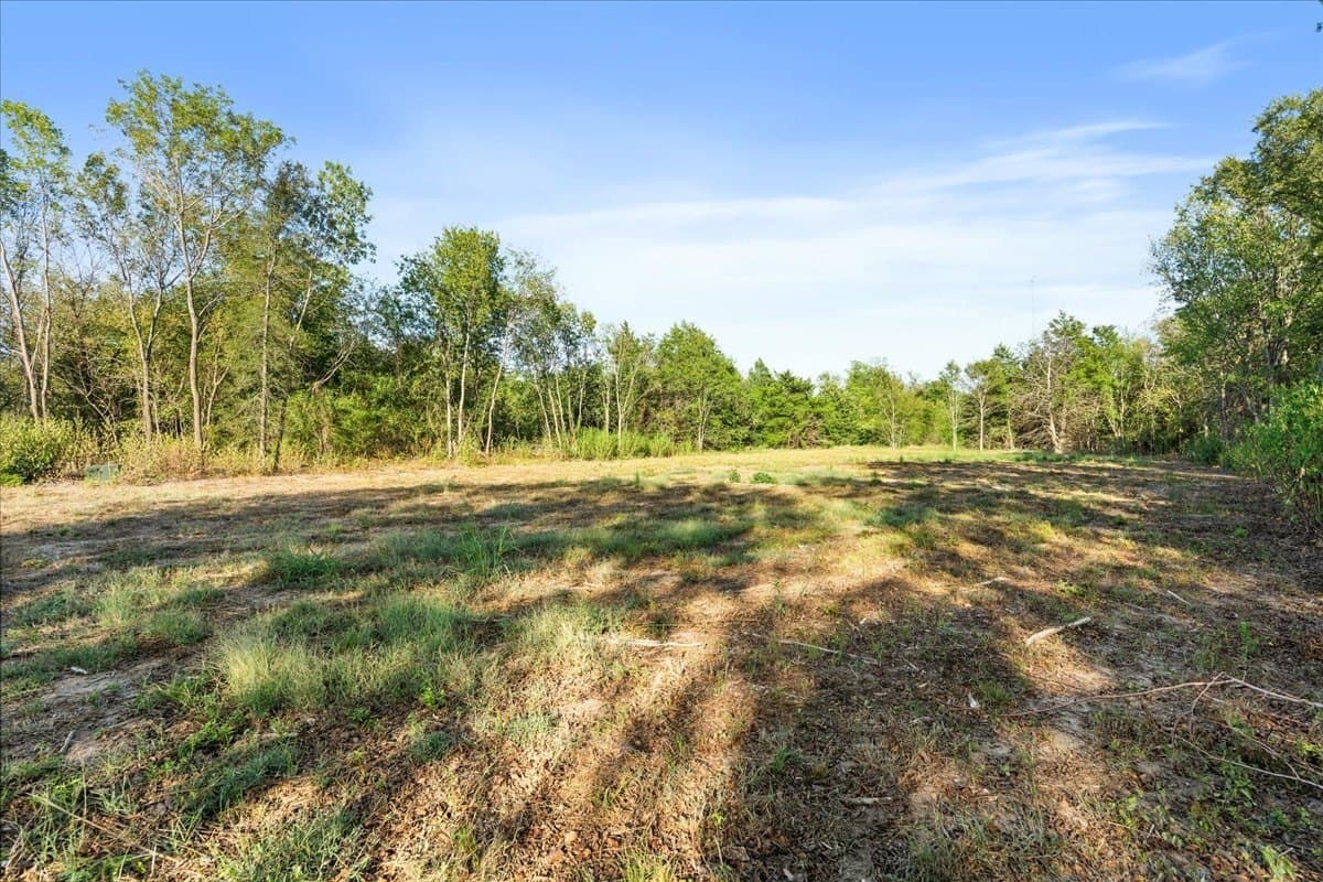 0.48 acres in Navarro County - photo 17