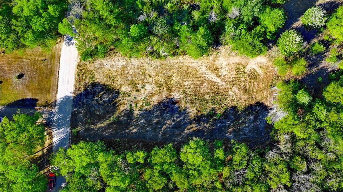 0.48 acres in Navarro County - photo 14