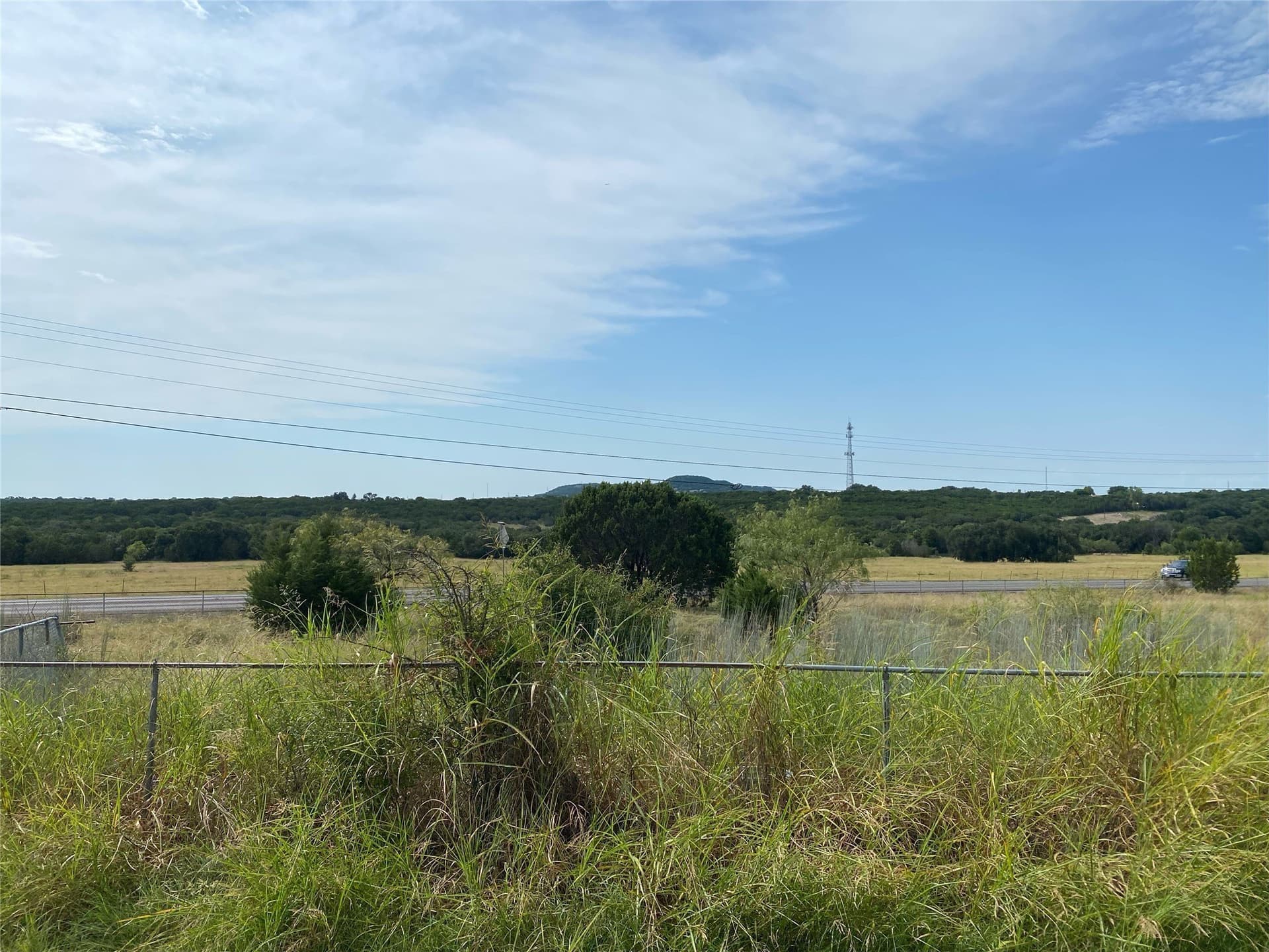 2 acres in Hood County gallery image 2