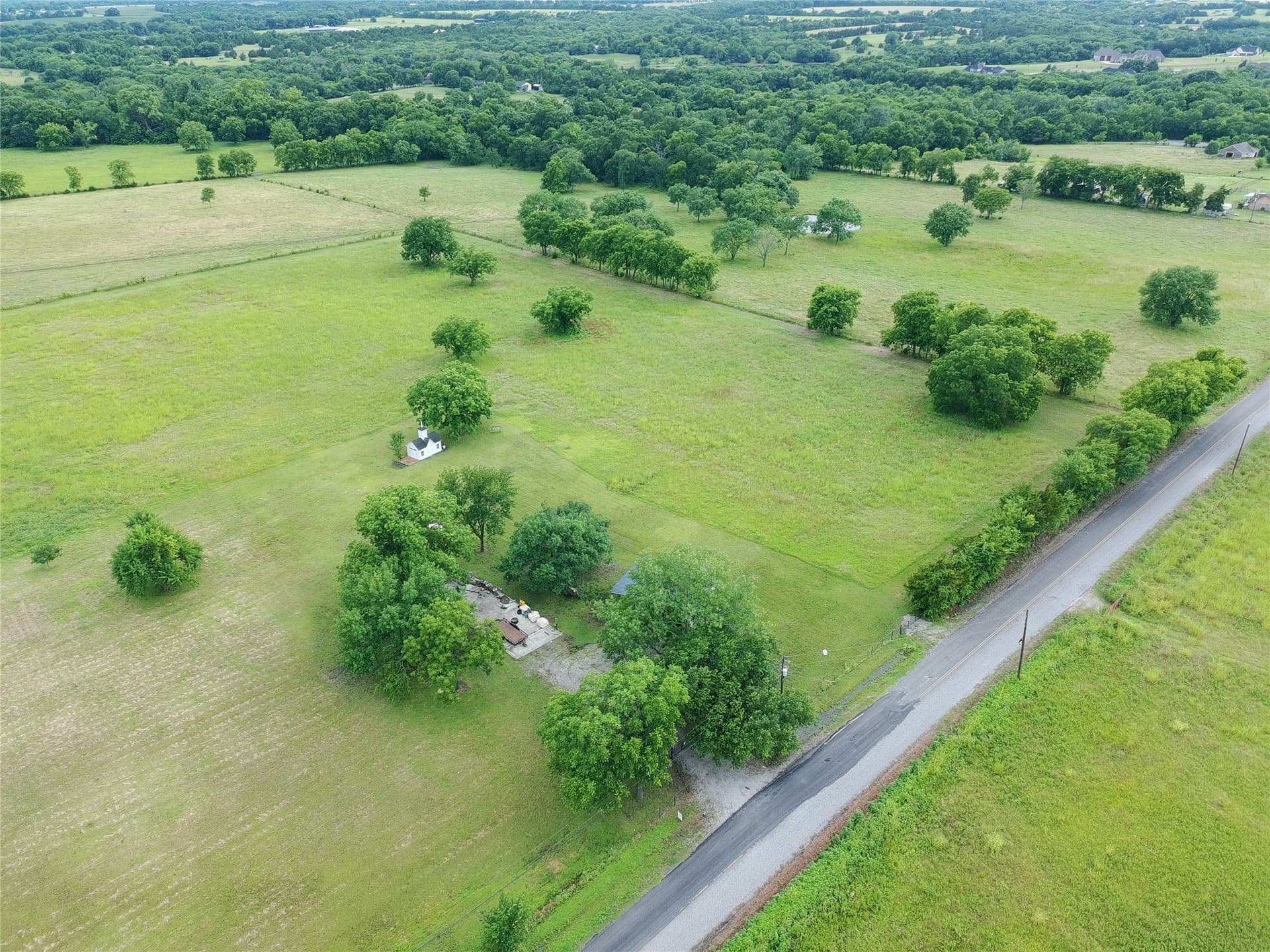 14.2 acres in Collin County gallery image 3