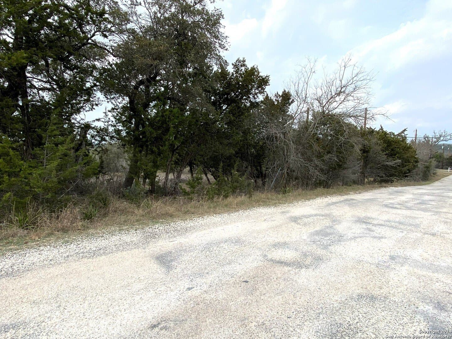 2.47 acres in Bandera County - photo 10