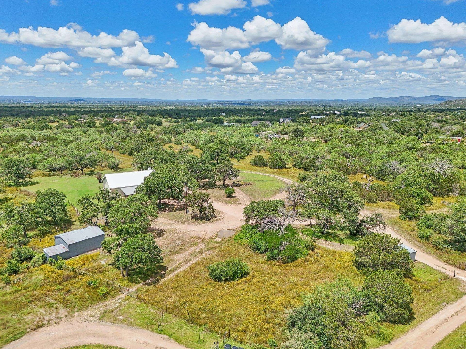 18.3 acres in Burnet County
