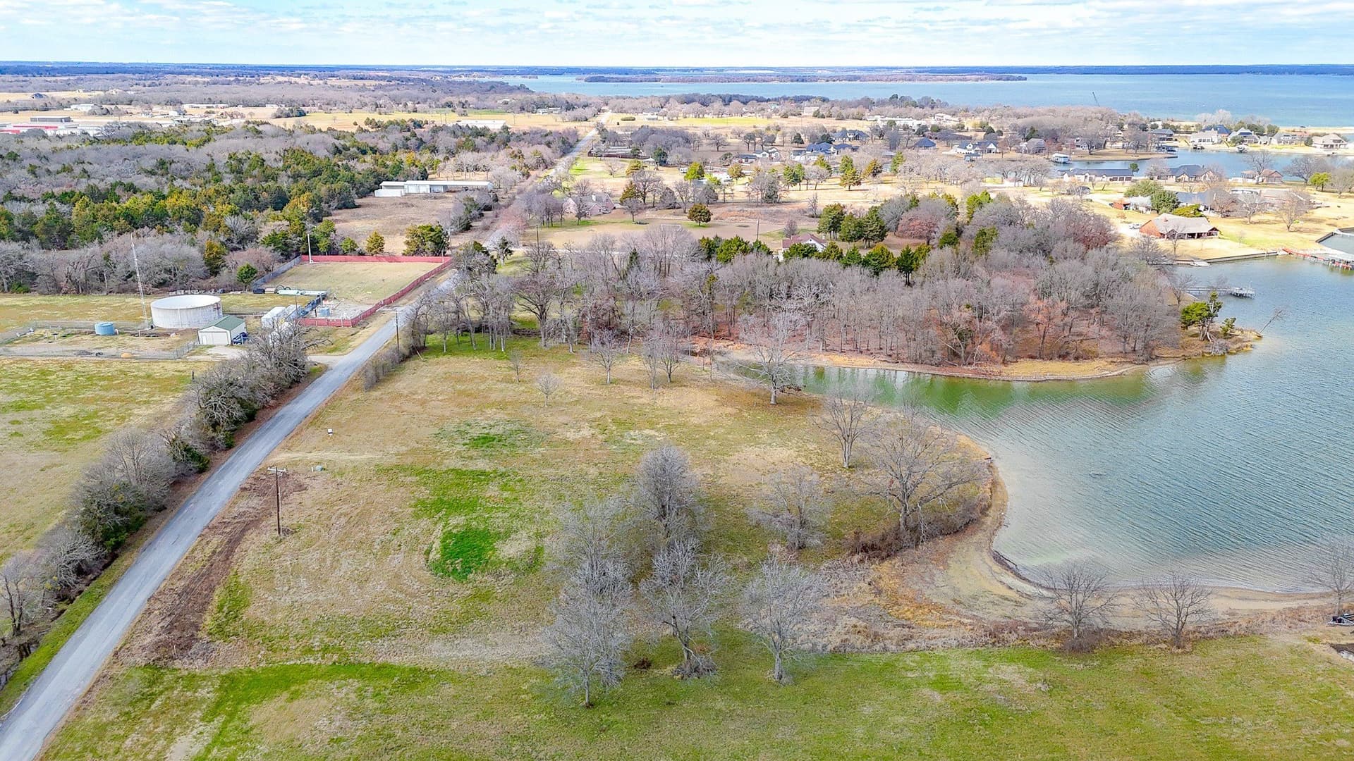 1.03 acres in Navarro County - photo 23