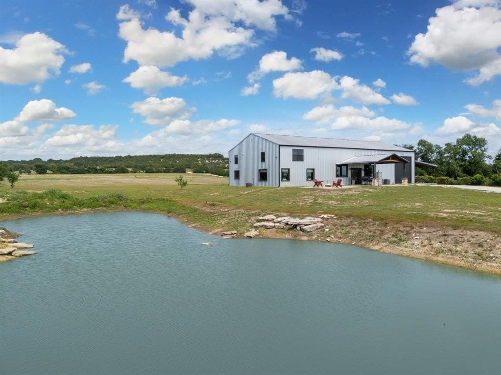 17.2 acres in Bosque County