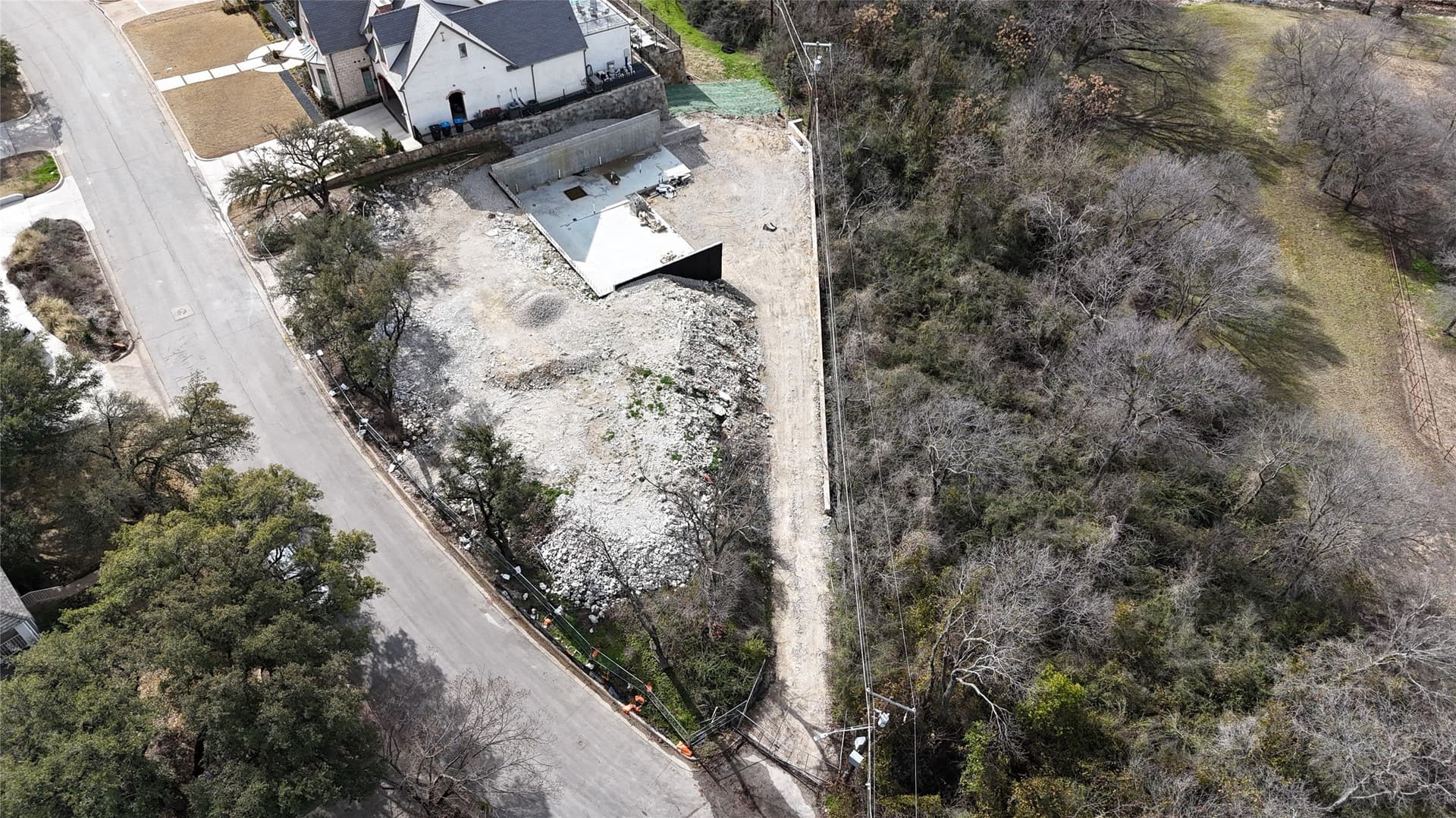 0.36 acres in Tarrant County - photo 4