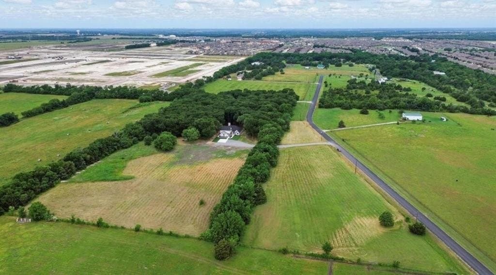 10.01 acres in Collin County gallery image 4