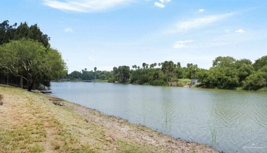 3.47 acres in Cameron County gallery image 4
