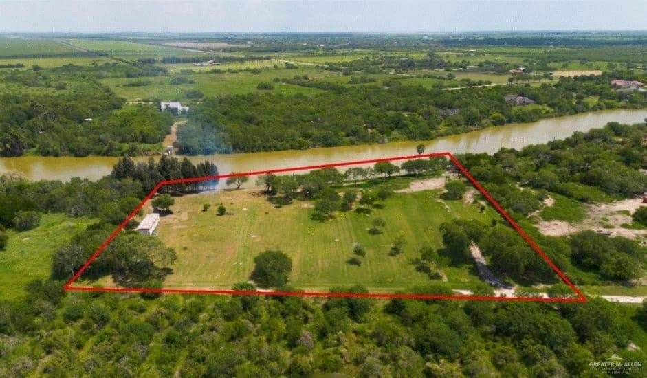 3.47 acres in Cameron County - photo 18