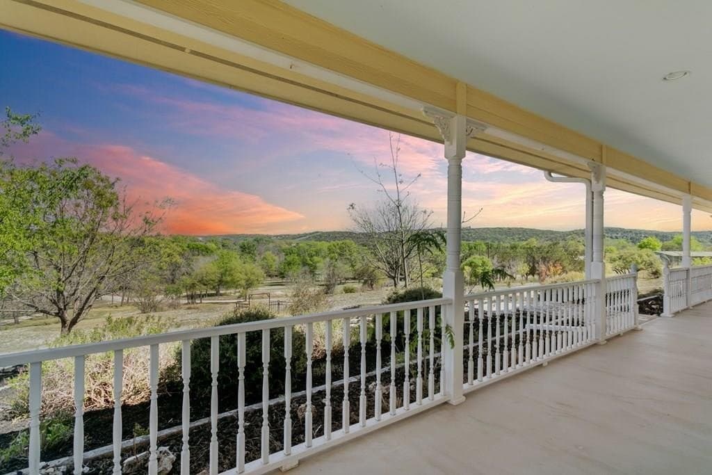 12.34 acres in Kerr County gallery image 2