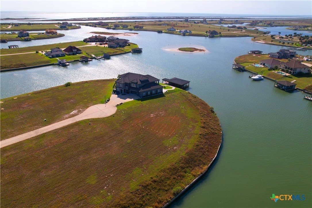 0.4 acres in Calhoun County gallery image 4