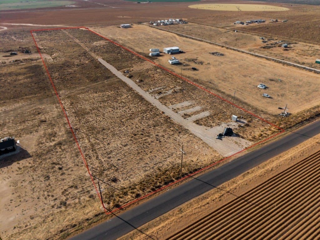 10 acres in Martin County gallery image 2