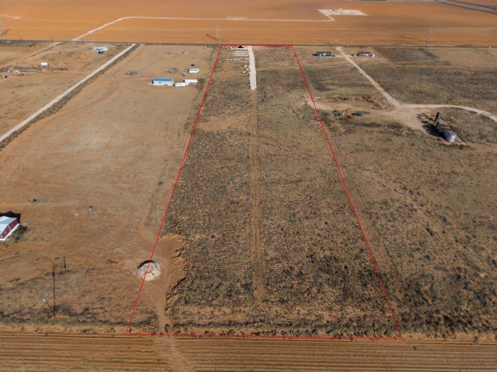 10 acres in Martin County gallery image 4