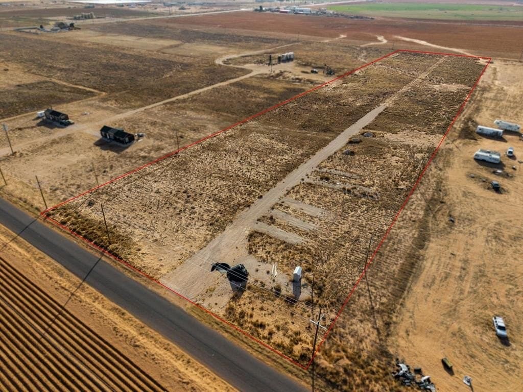 10 acres in Martin County