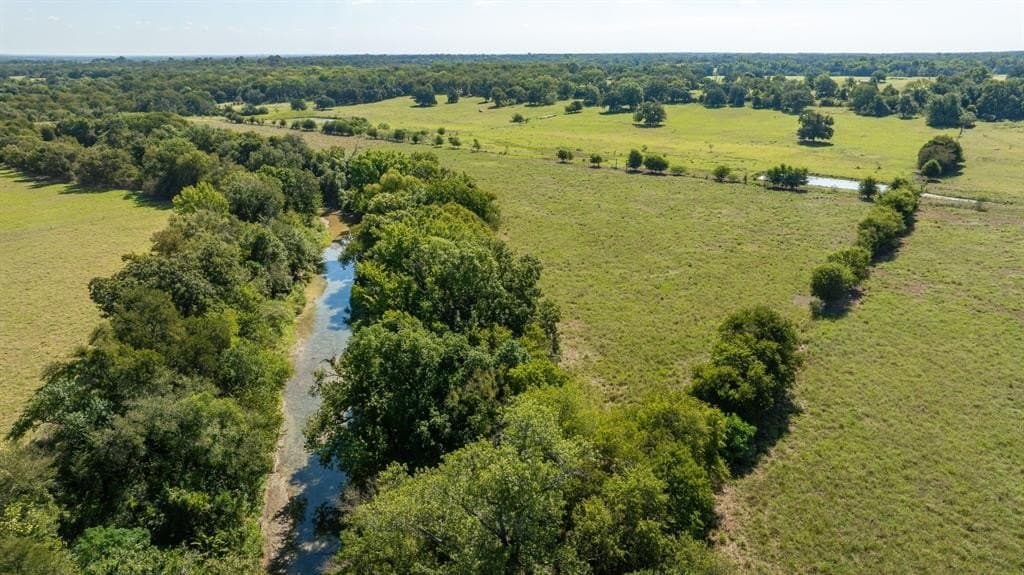 137.26 acres in Falls County