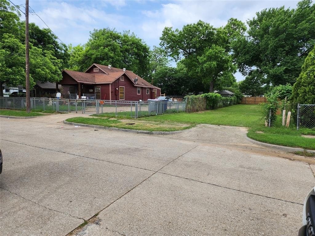 0.26 acres in Dallas County featured view