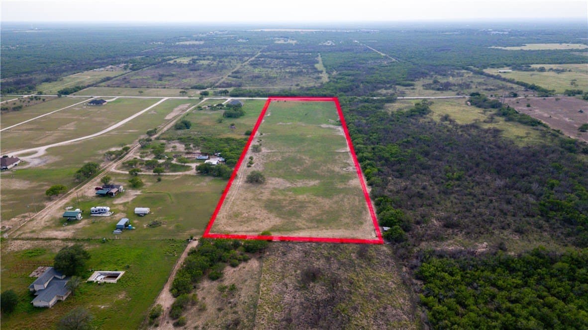 10.42 acres in Jim Wells County gallery image 4