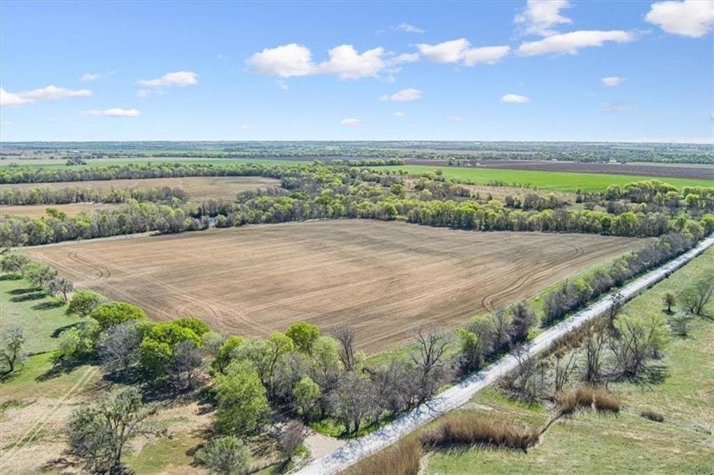 54.11 acres in Hill County gallery image 3