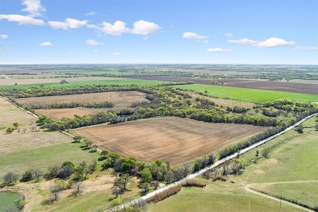 54.11 acres in Hill County gallery image 2