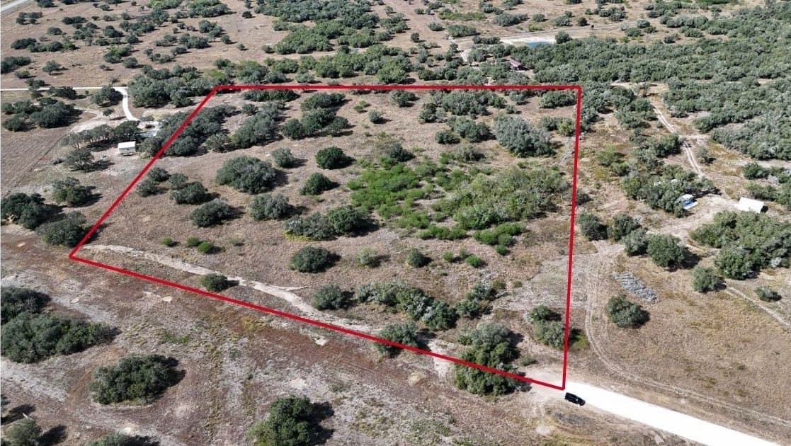 10.97 acres in Refugio County