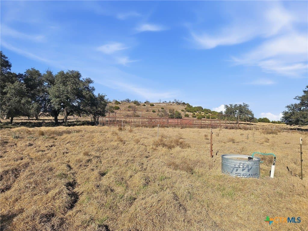 519.23 acres in Hamilton County - photo 25