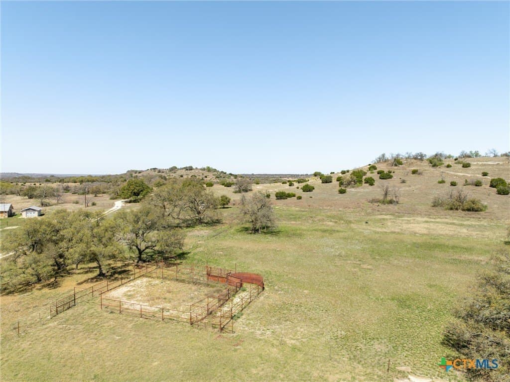519.23 acres in Hamilton County - photo 8