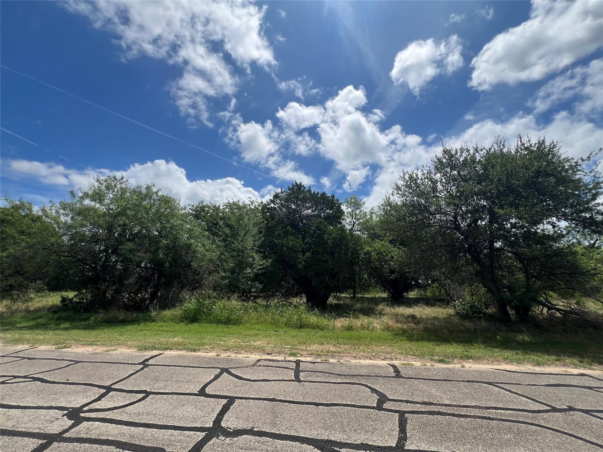 0.15 acres in Hill County - photo 17