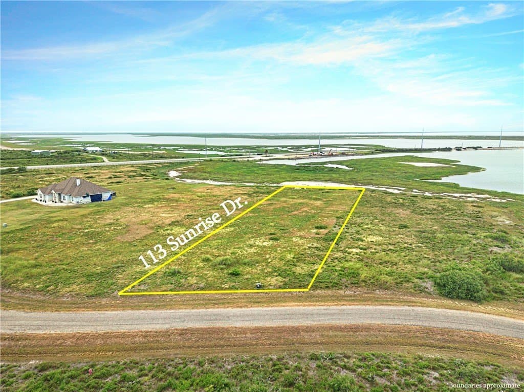 1.03 acres in Aransas County gallery image 4