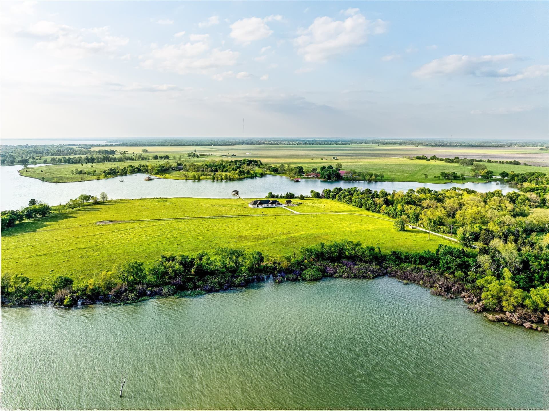 1.68 acres in Navarro County - photo 14