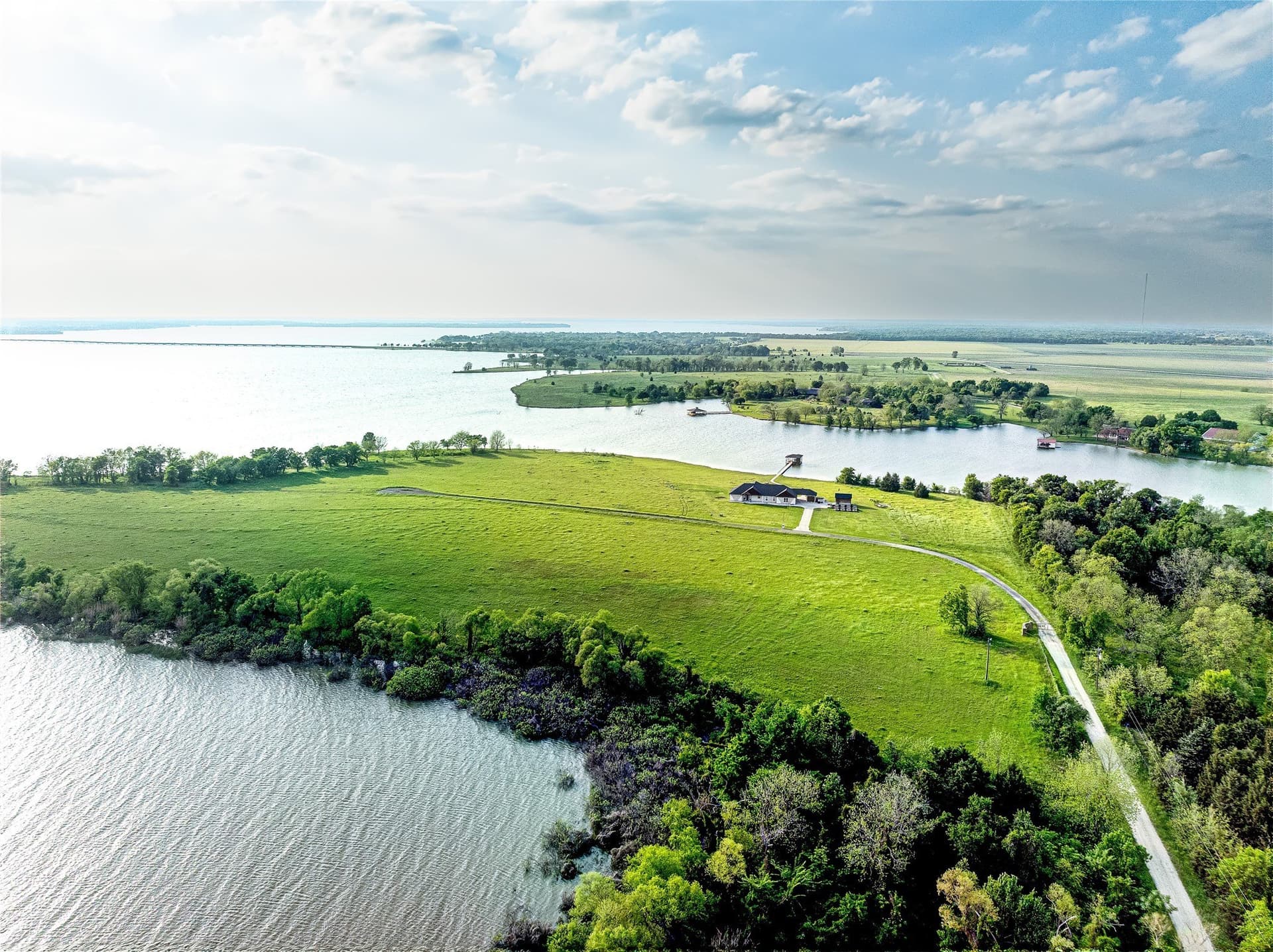 1.68 acres in Navarro County featured view
