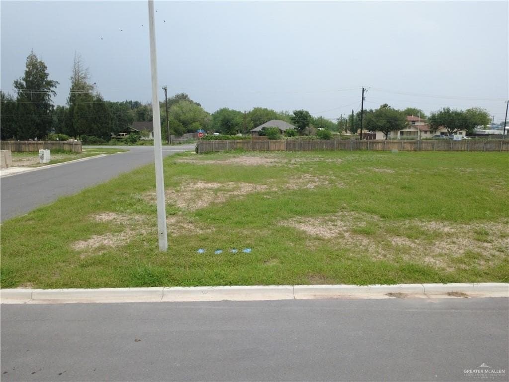 0.27 acres in Hidalgo County gallery image 2