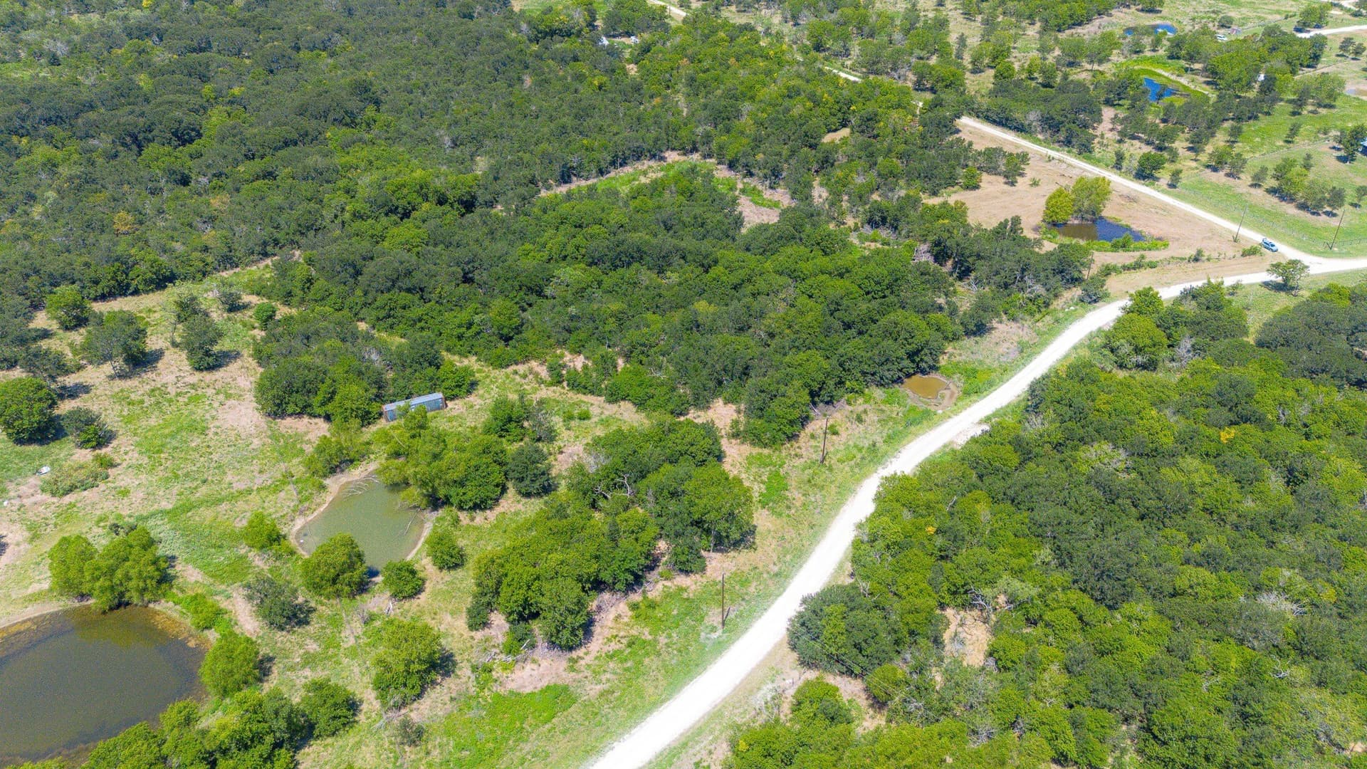 6.4 acres in Navarro County