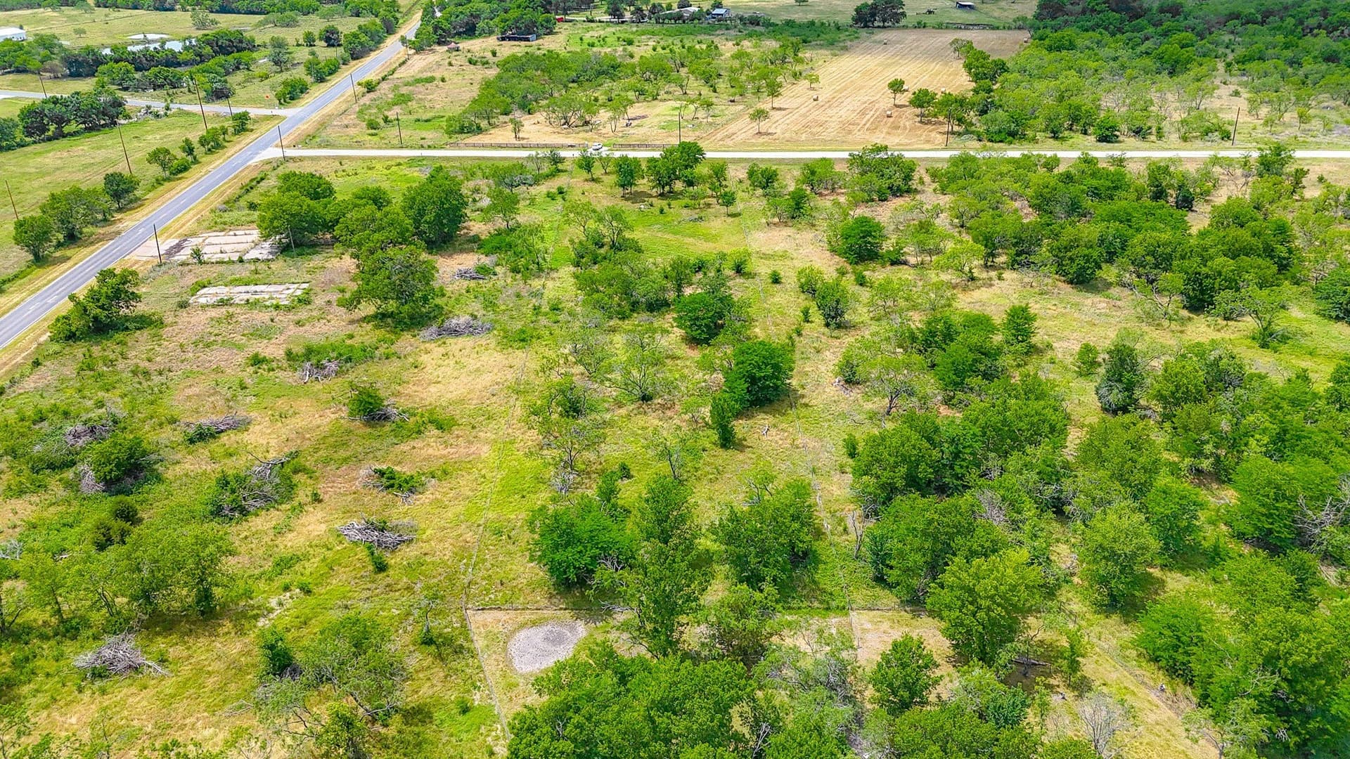 2 acres in Navarro County - photo 10