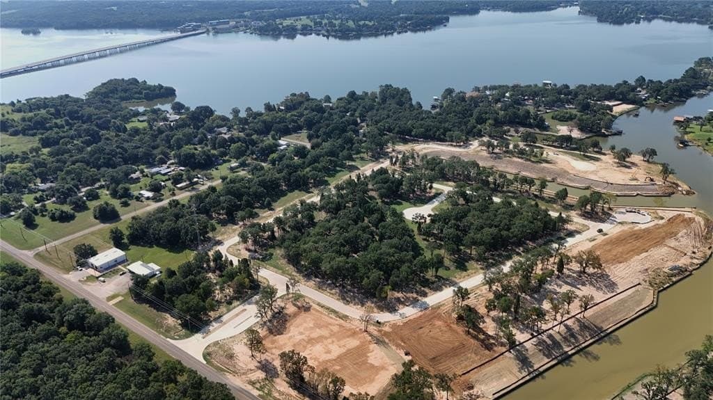 0.32 acres in Henderson County