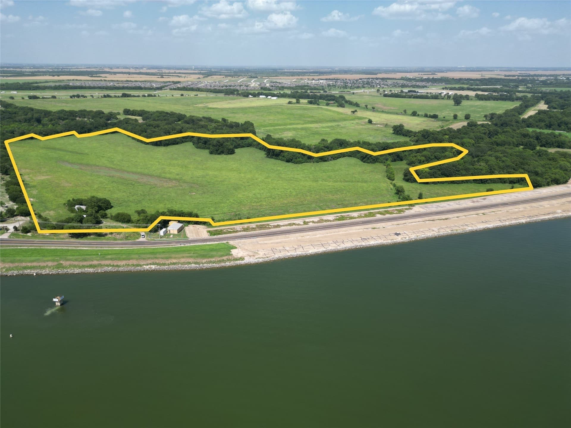 48.85 acres in Ellis County - photo 40