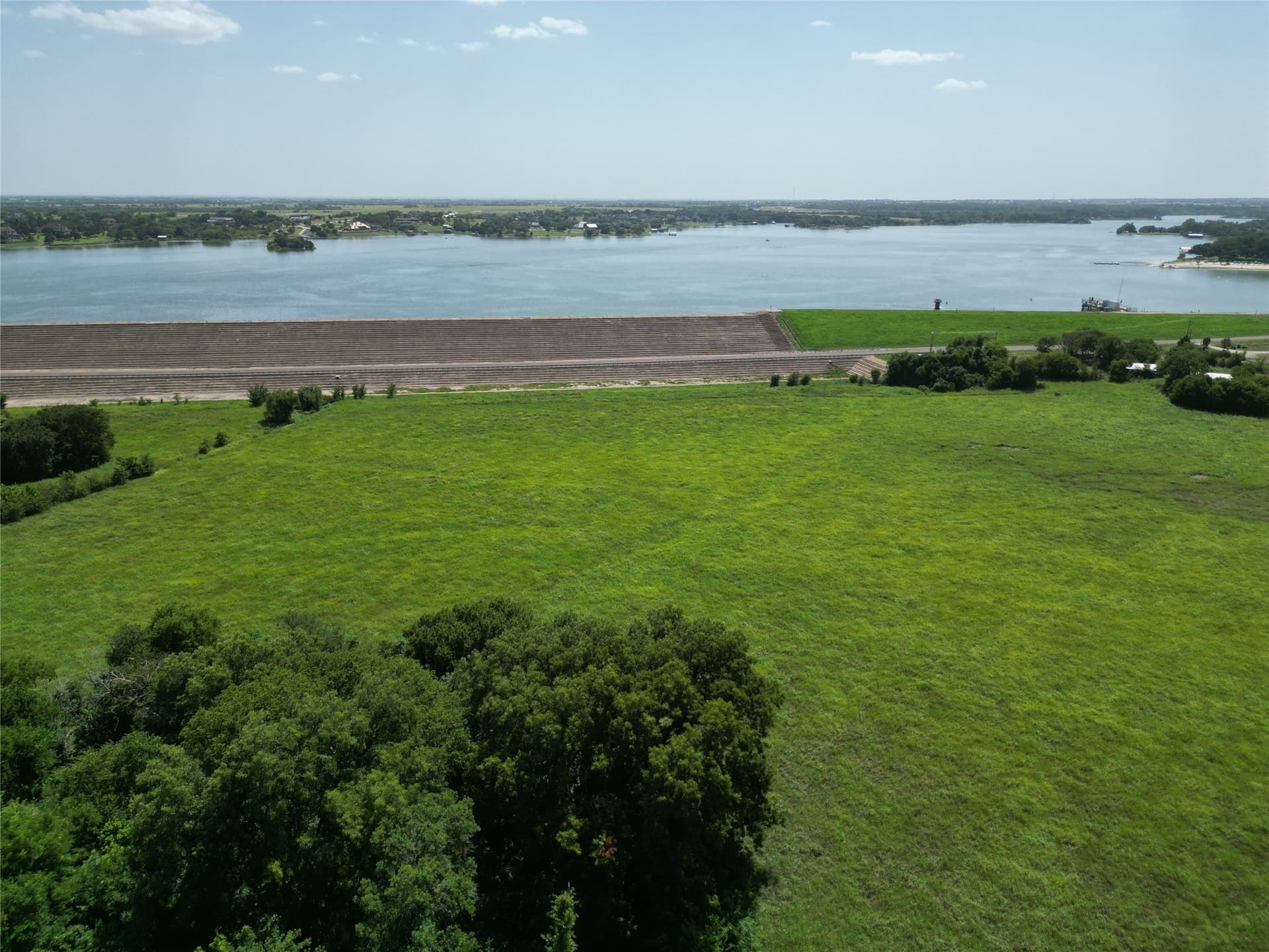 48.85 acres in Ellis County