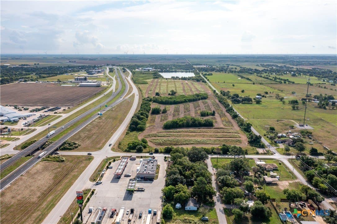 10 acres in Wharton County gallery image 4