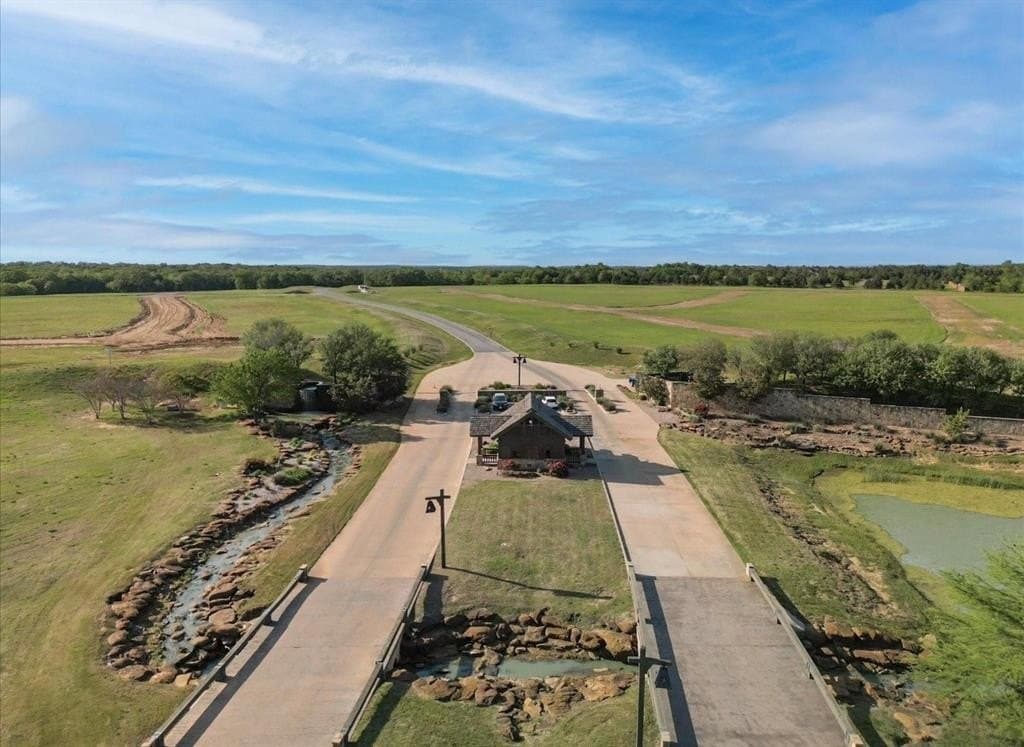 0.23 acres in Grayson County
