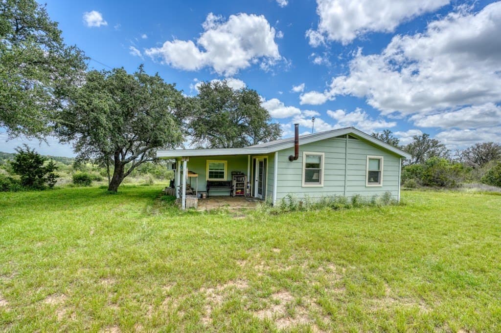 25.17 acres in Blanco County gallery image 2