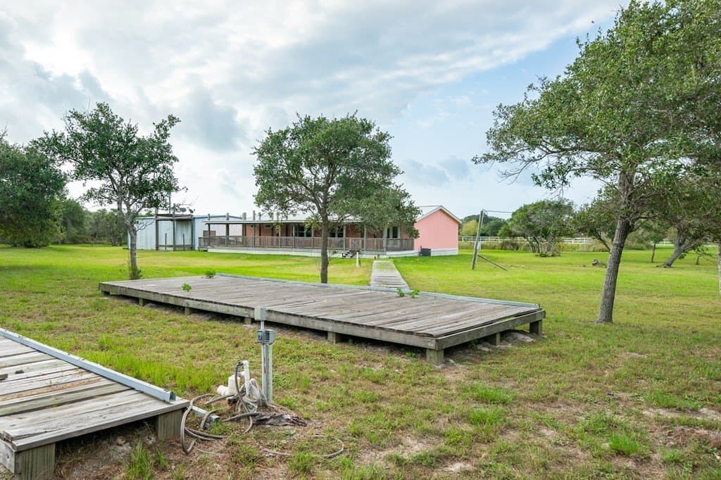 100,000 acres in San Patricio County - photo 37