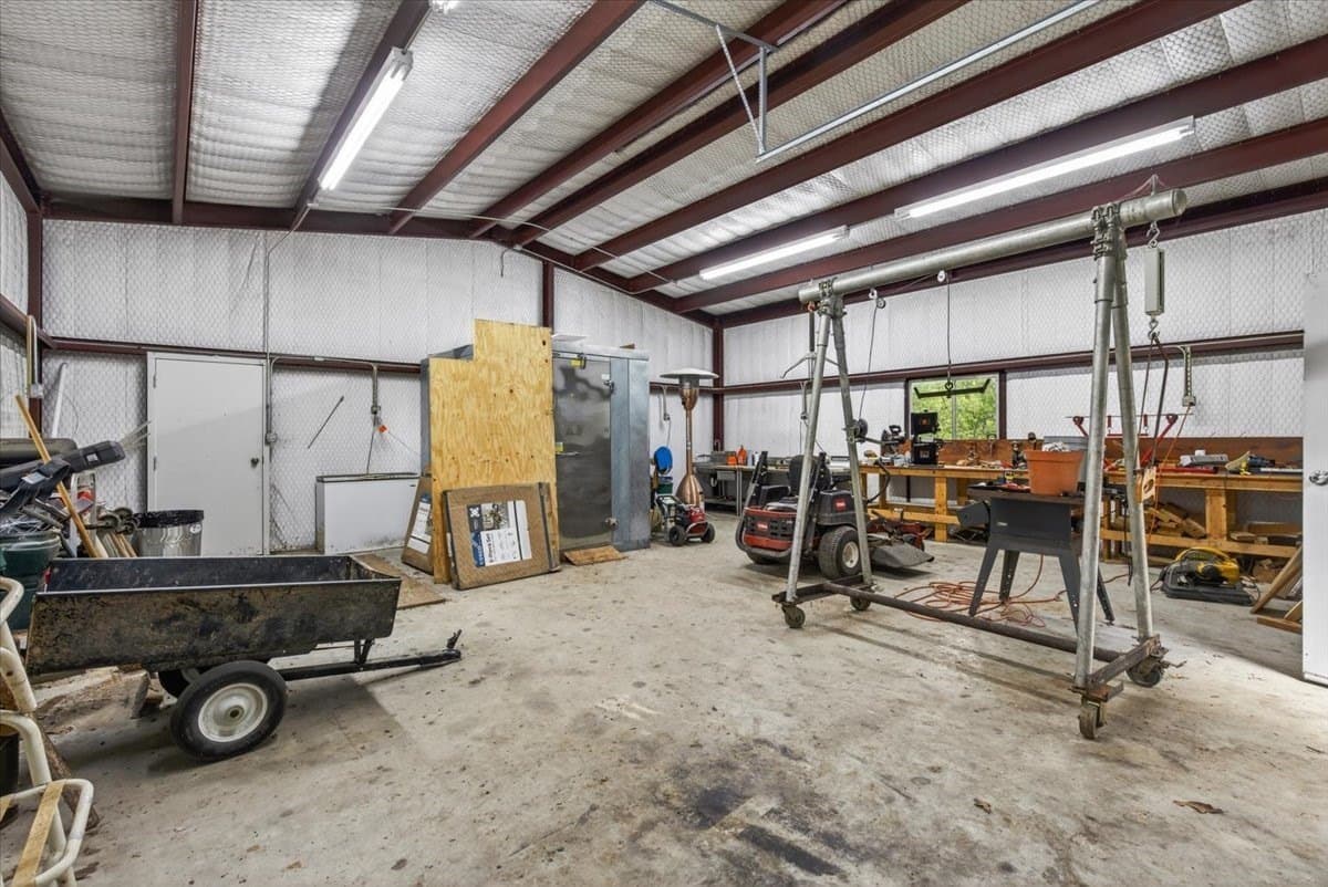 15.08 acres in Henderson County - photo 34