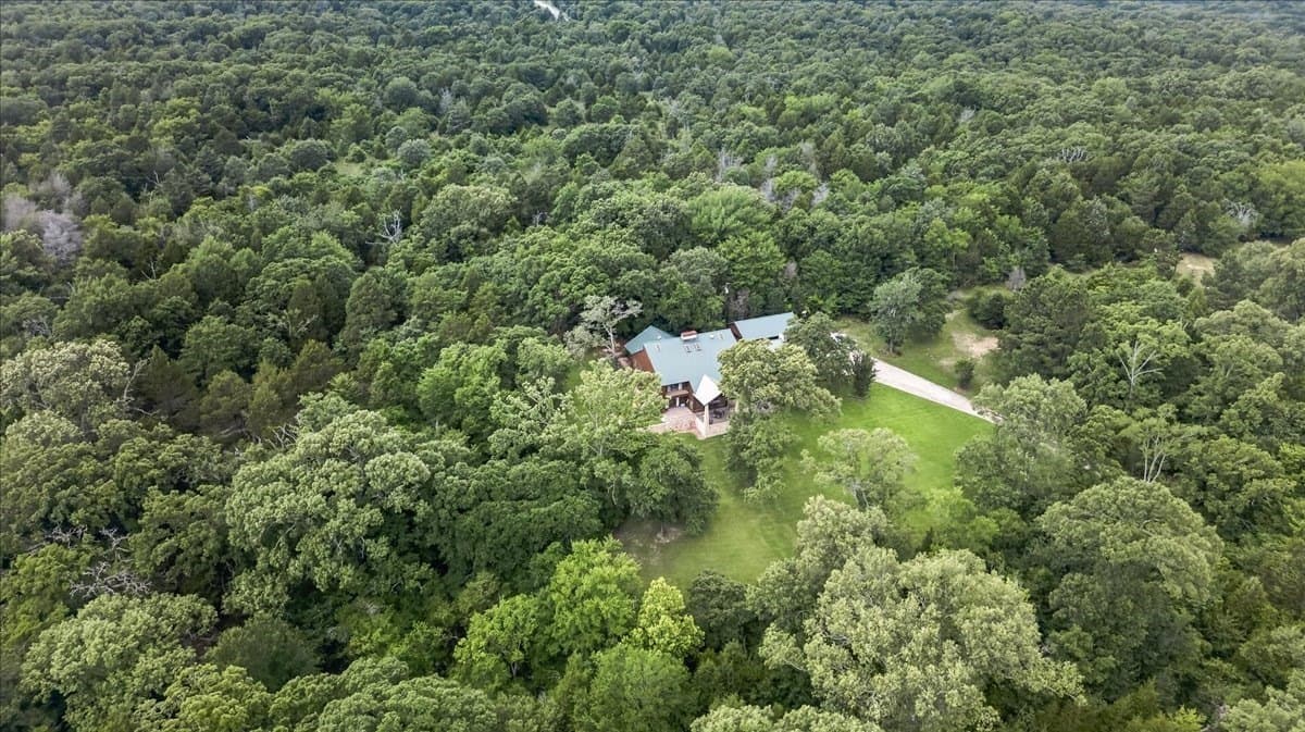 15.08 acres in Henderson County - photo 38
