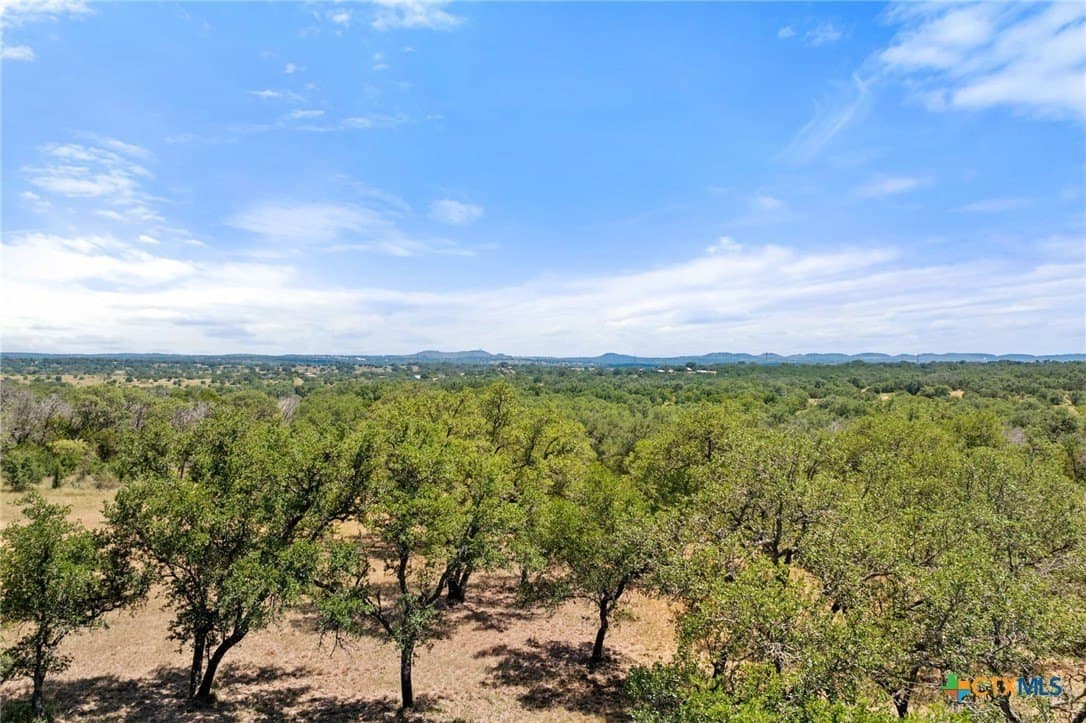 2.07 acres in Blanco County