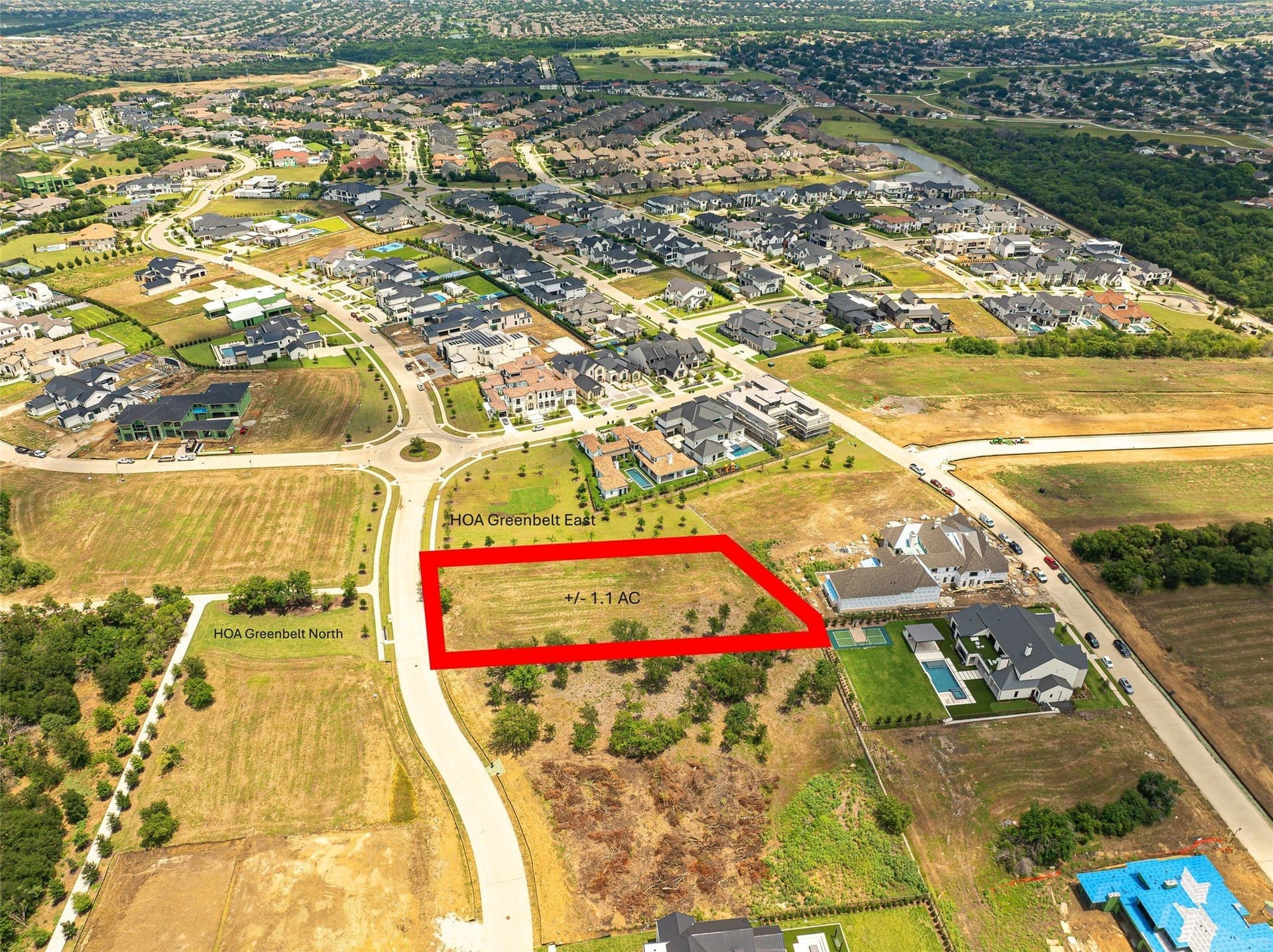 1.1 acres in Denton County gallery image 4