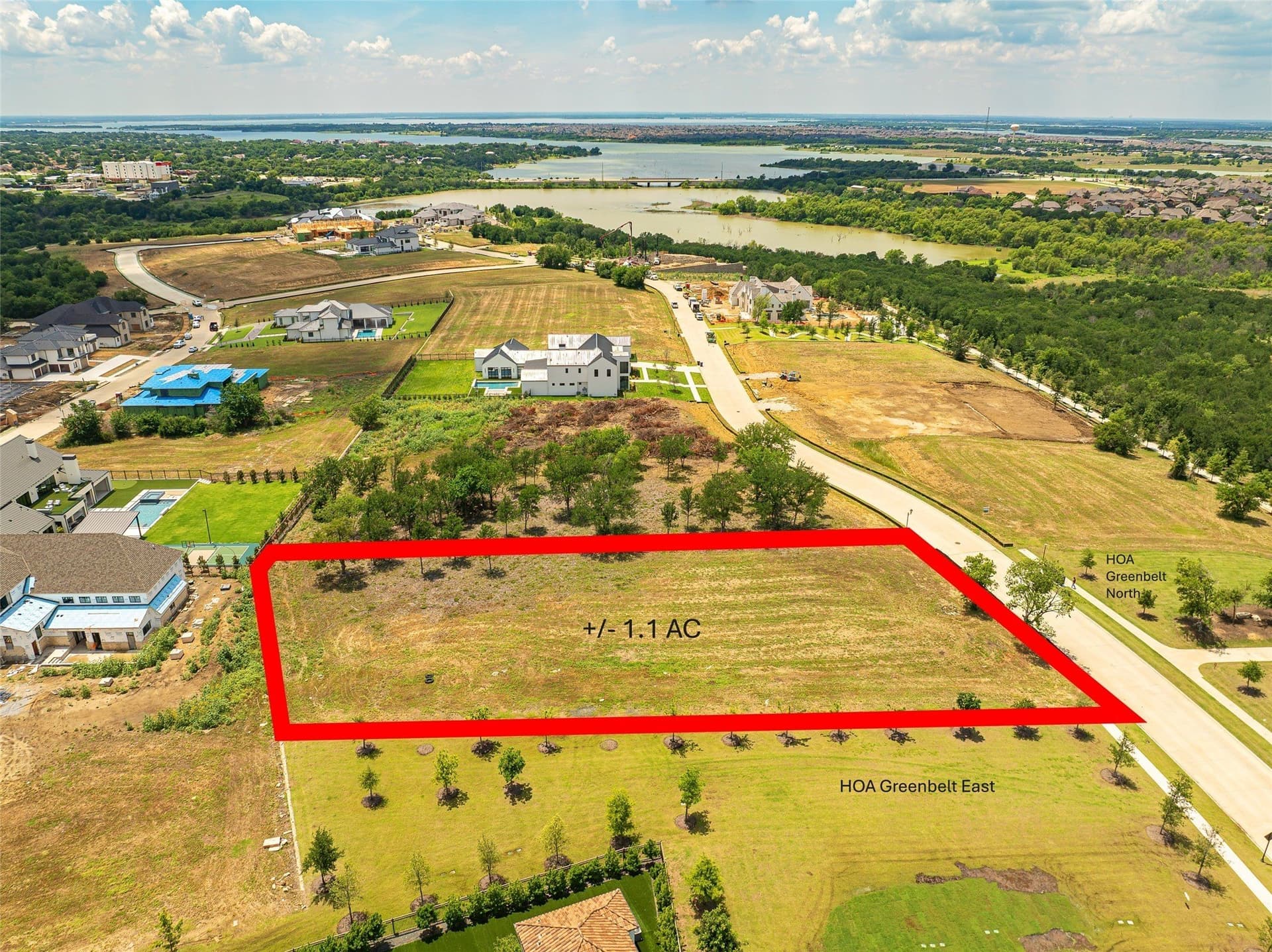 1.1 acres in Denton County
