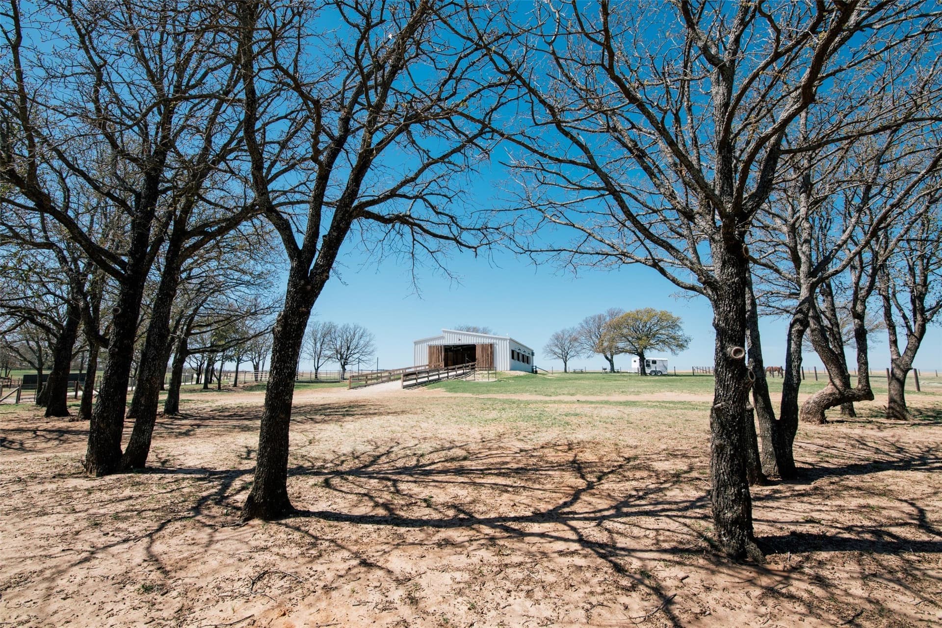 38.99 acres in Cooke County - photo 24