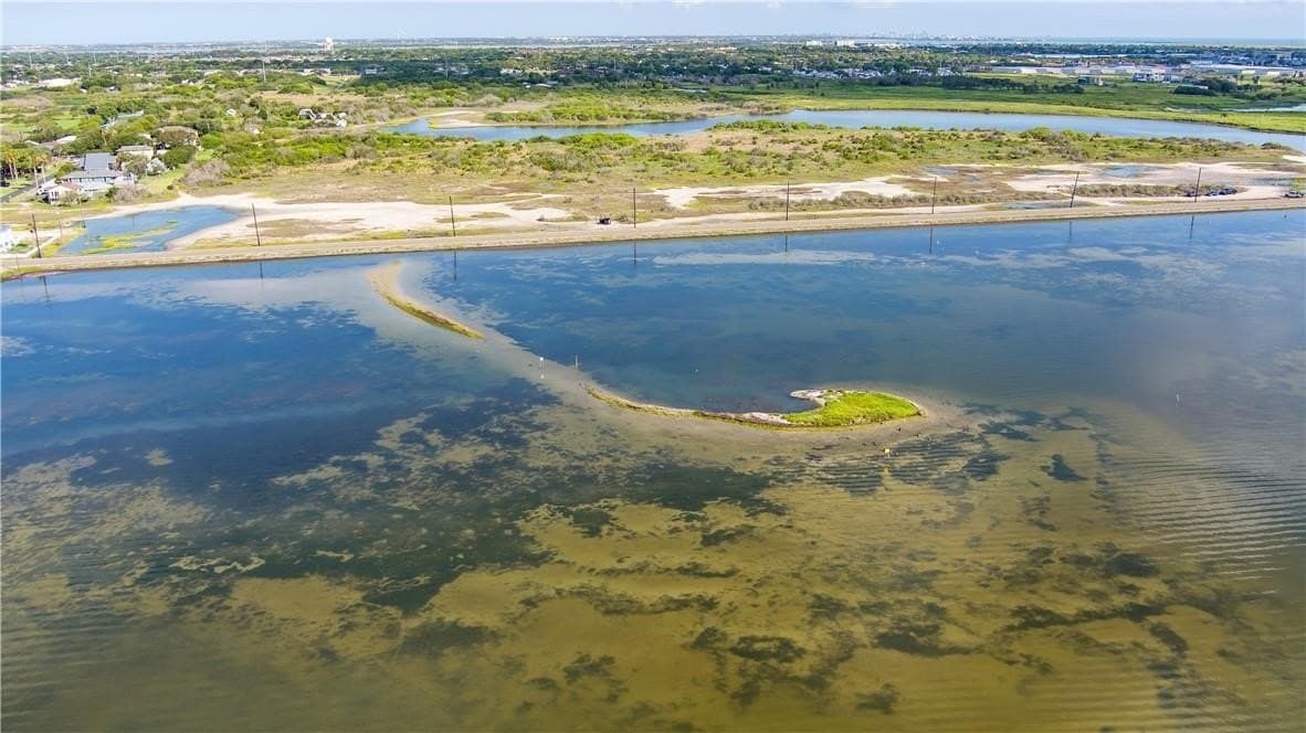 22.46 acres in Nueces County - photo 9